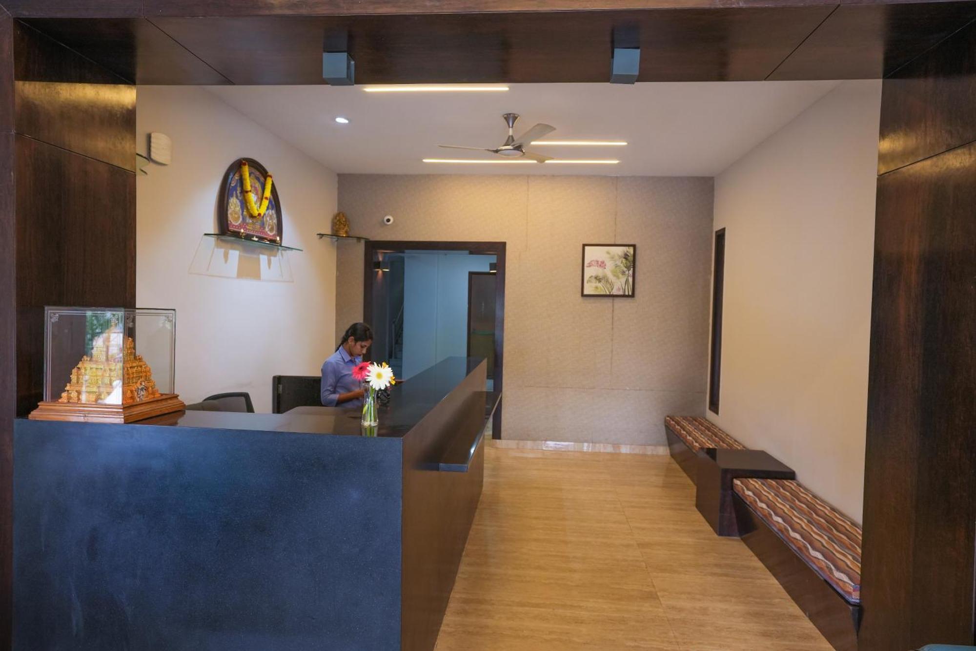 Vaishnavi Residency Hotel Bangalore Eksteriør billede